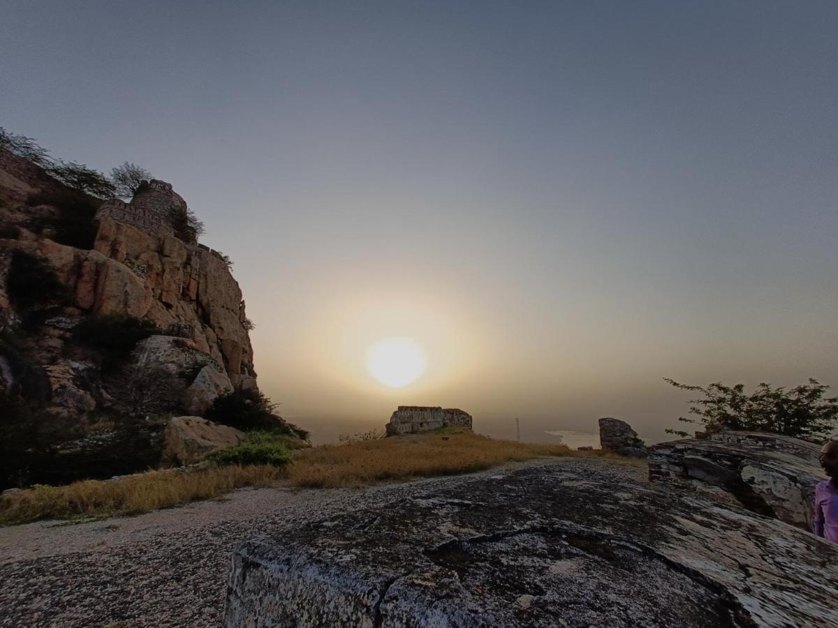 Dream Hampi Villa Esterno foto