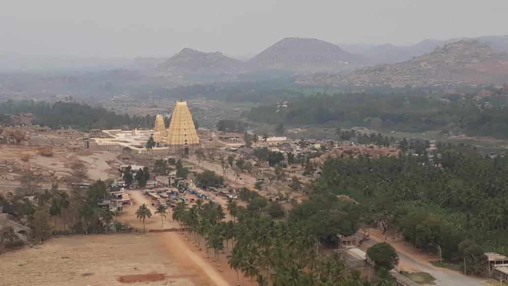 Dream Hampi Villa Esterno foto