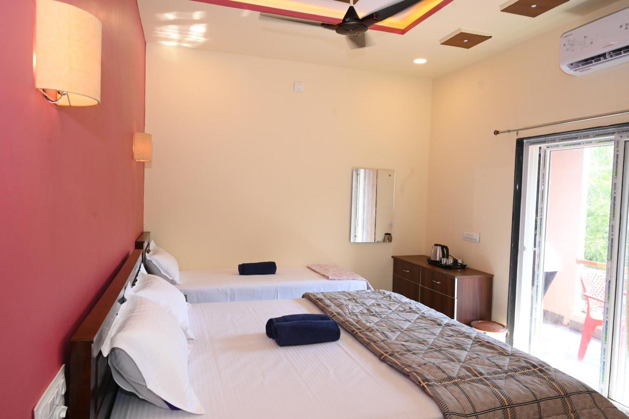 Dream Hampi Villa Esterno foto
